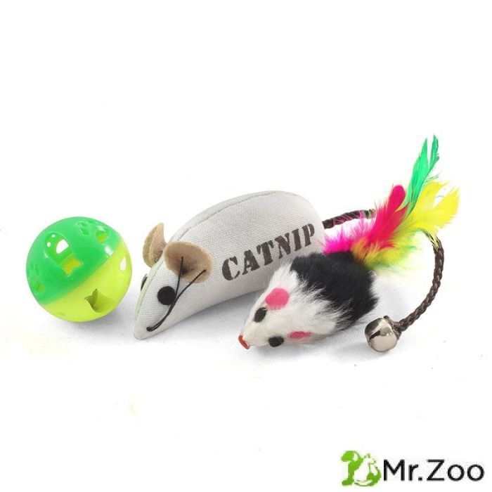 Triol (Триол)  XW7002 Набор игрушек для кошек (мяч-погремушка, тканевая мышь, мышь с перьями)